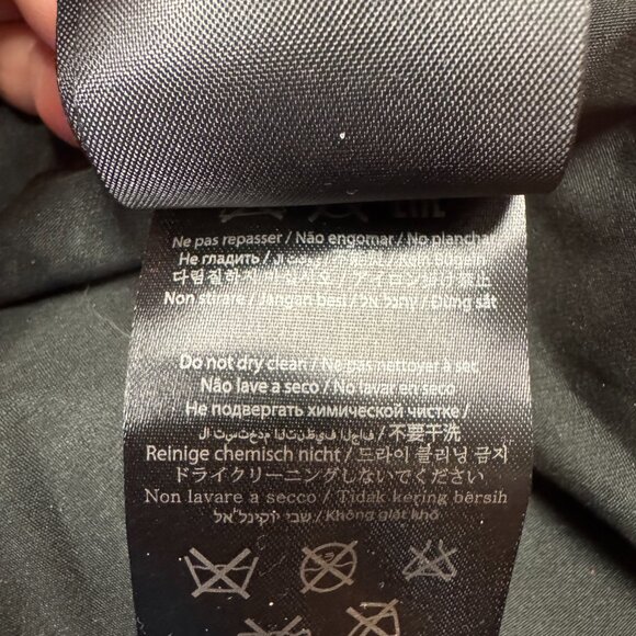 Scuderia Ferrari women convertible livery bag Red NWT - Picture 11 of 11